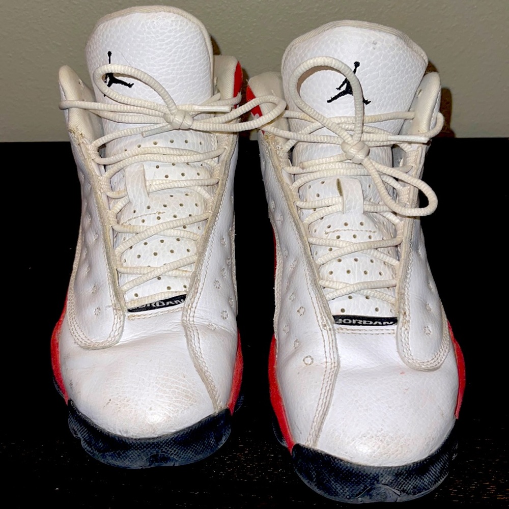 JORDAN RETRO 13 White & Red Youth Ss 5.5